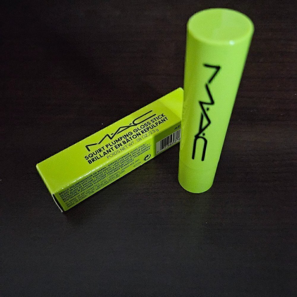 Mac SQUIRT PLUMPING GLOSS STICK in Like Squirt (NIB) - PRICE IS FIRM